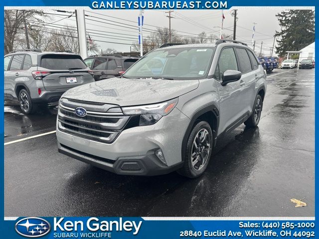 2025 Subaru Forester Premium's photo