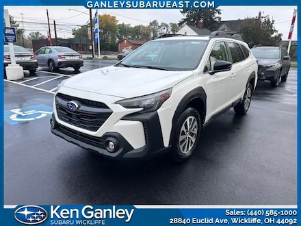 2025 Subaru Outback Premium SUV
