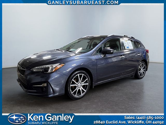 2017 Subaru Impreza Limited's photo