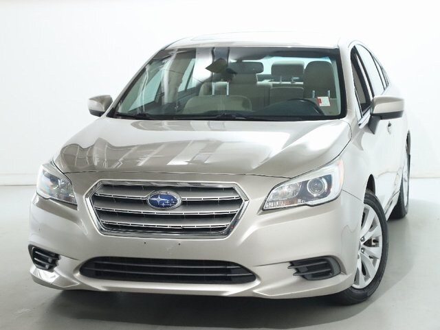 2015 Subaru Legacy 2.5i photo 3