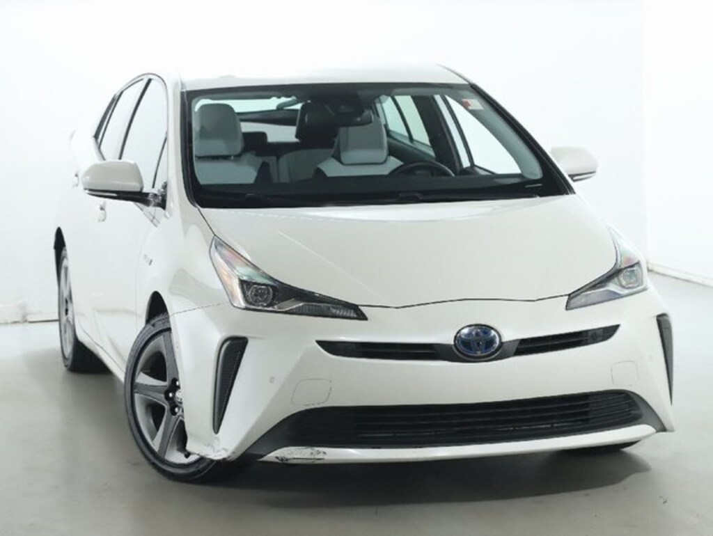 Used 2019 Toyota Prius XLE Hatchback