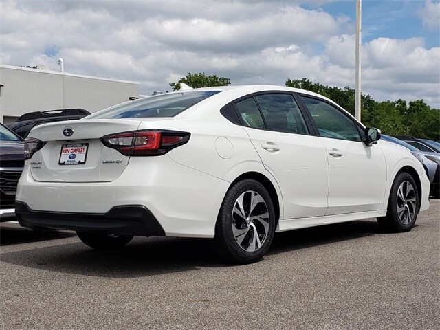 2025 Subaru Legacy Premium photo 3