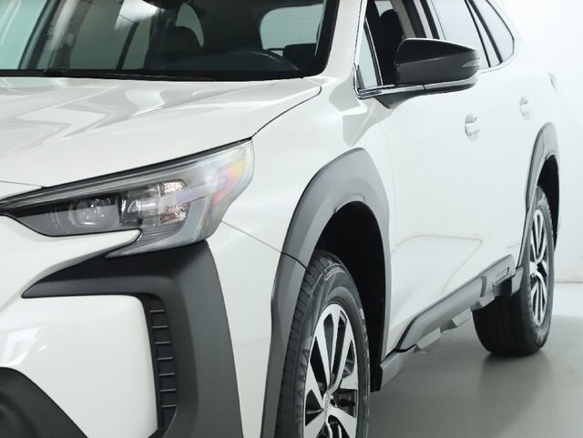 2023 Subaru Outback Premium photo 4