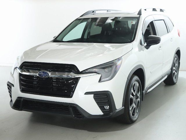 2025 Subaru Ascent Limited 7 Passenger's photo