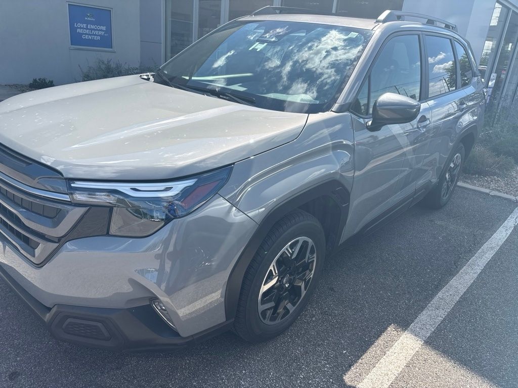 Used 2025 Subaru Forester Premium SUV