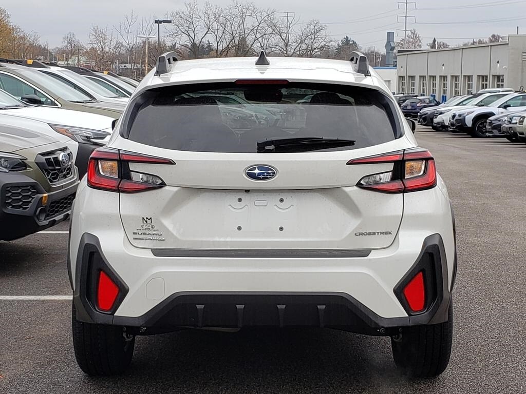 2025 Subaru Crosstrek Premium photo 3