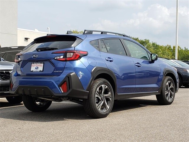 2025 Subaru Crosstrek Premium photo 3