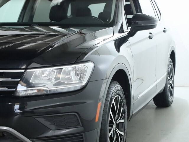 2021 Volkswagen Tiguan SE photo 4