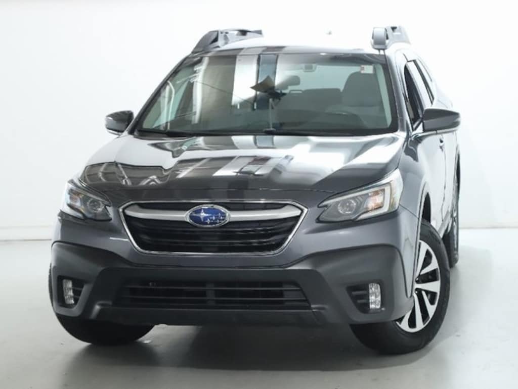 Used 2022 Subaru Outback Premium SUV