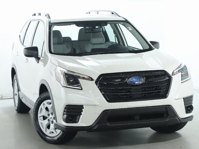 2023 Subaru Forester Base photo 2