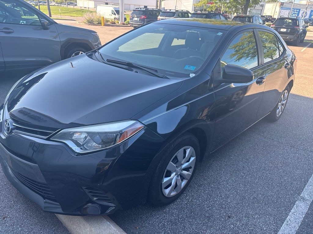 Used 2015 Toyota Corolla LE Sedan