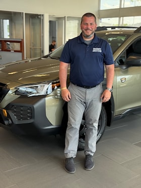 Staff member Nick Najdusak from ID_290d7b8ff79b