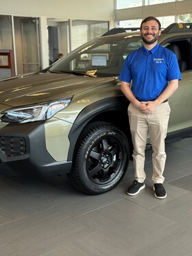 Staff member Maxwell Pipkin from ID_cc877c04512f