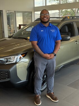 Staff member Montaye Moore from ID_cc877c04512f