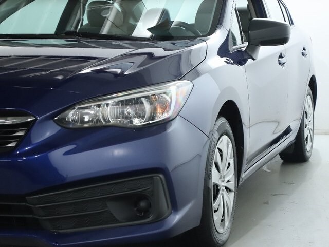 2023 Subaru Impreza Base photo 4
