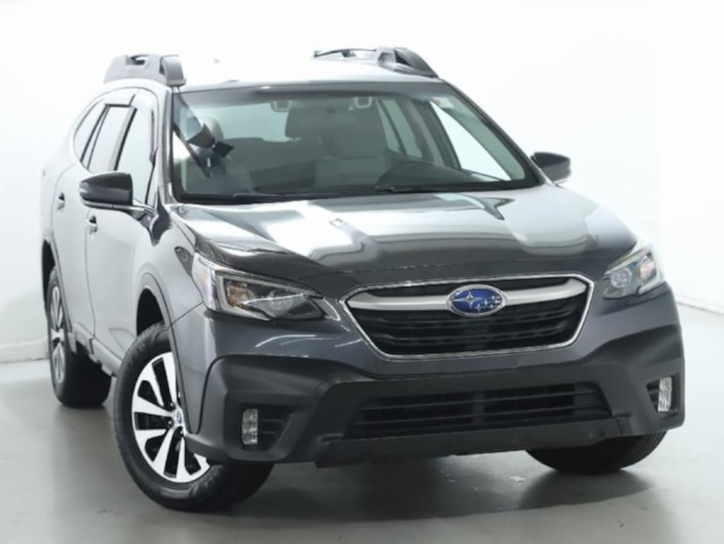 Used 2022 Subaru Outback Premium SUV