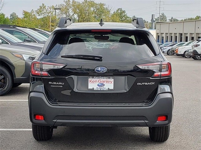 2025 Subaru Outback Premium photo 4