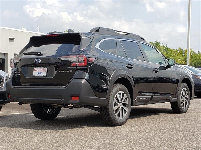2025 Subaru Outback Premium photo 3