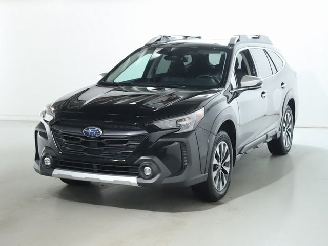2023 Subaru Outback Touring's photo