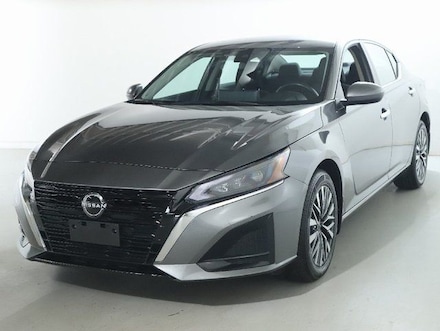 2024 Nissan Altima 2.5 SV Sedan