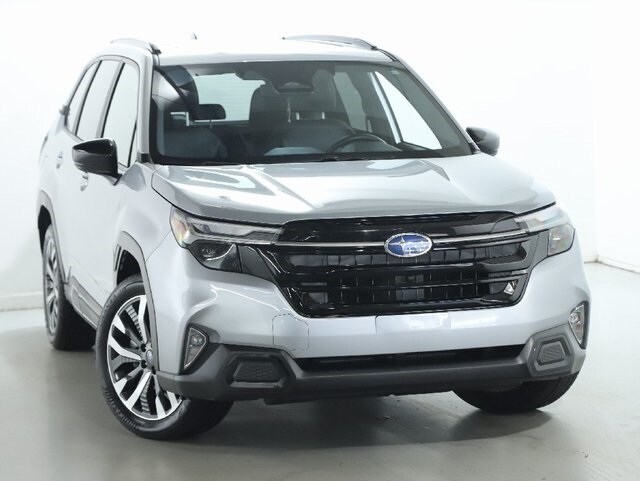 2025 Subaru Forester Touring photo 2
