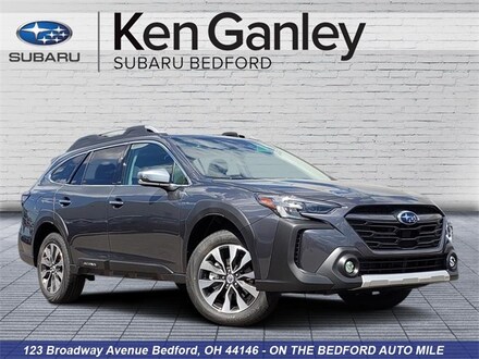 2025 Subaru Outback Touring SUV