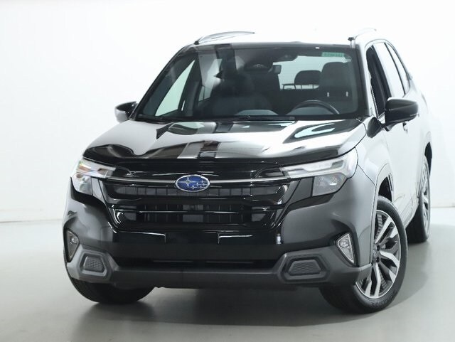 2025 Subaru Forester Touring photo 3