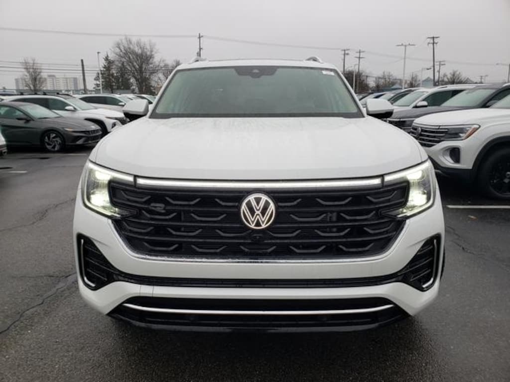 New 2026 Volkswagen Atlas 2.0T SEL Premium R-Line SUV