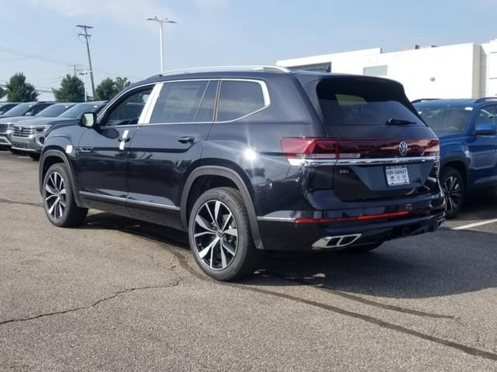 New 2026 Volkswagen Atlas SEL Premium R-Line SUV