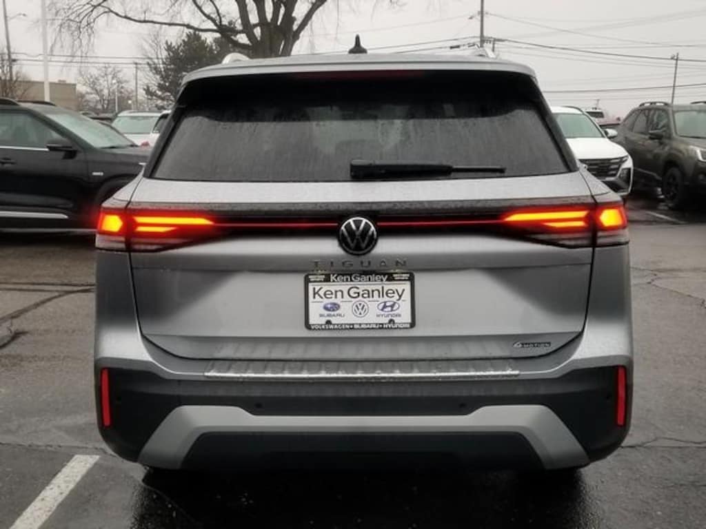 New 2026 Volkswagen Tiguan 2.0T S SUV