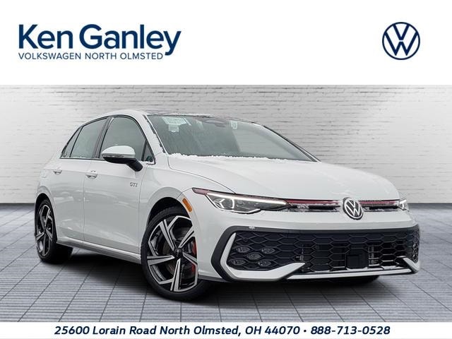 2026 Volkswagen Golf GTI SE's photo