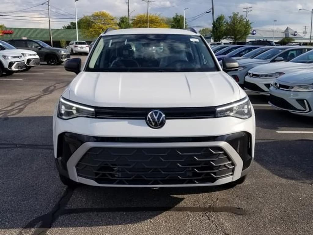 New 2026 Volkswagen Taos 1.5T S SUV