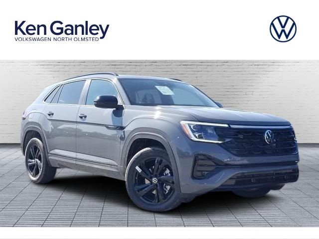 2026 Volkswagen Atlas Cross Sport 2.0T SEL R-Line 4MOTION's photo