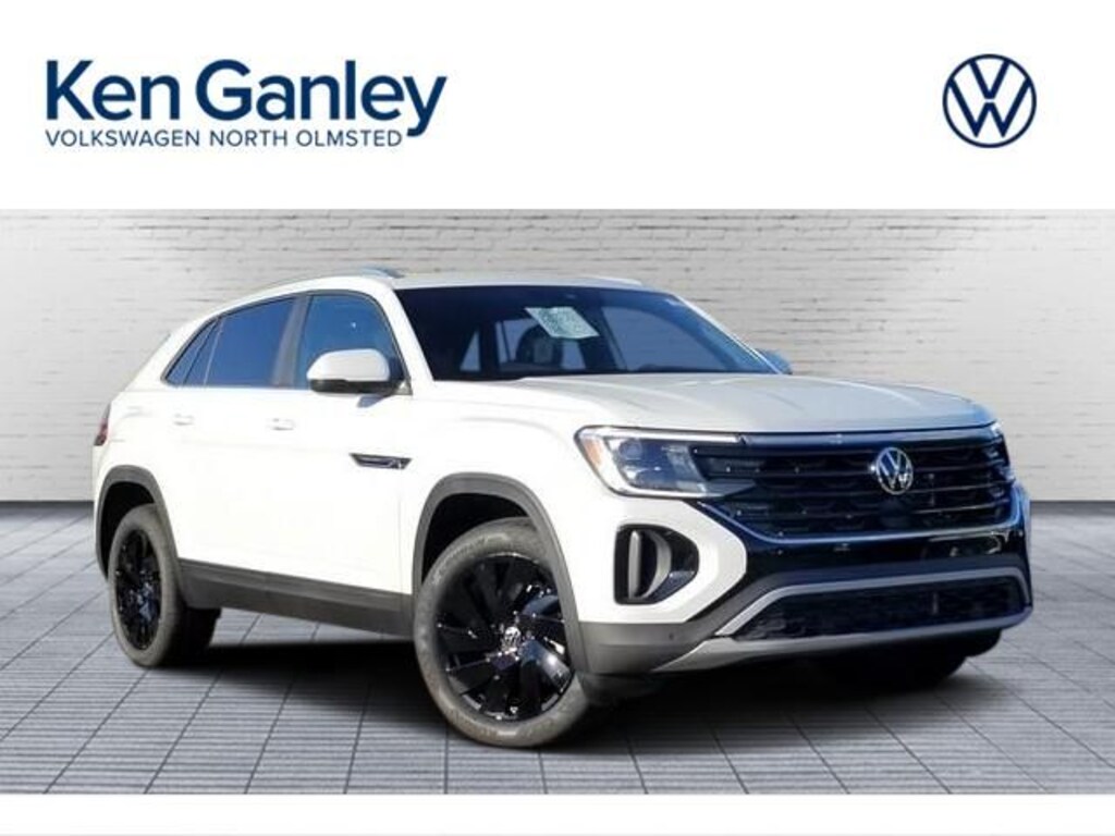 New 2026 Volkswagen Atlas Cross Sport 2.0T SE w/Technology SUV