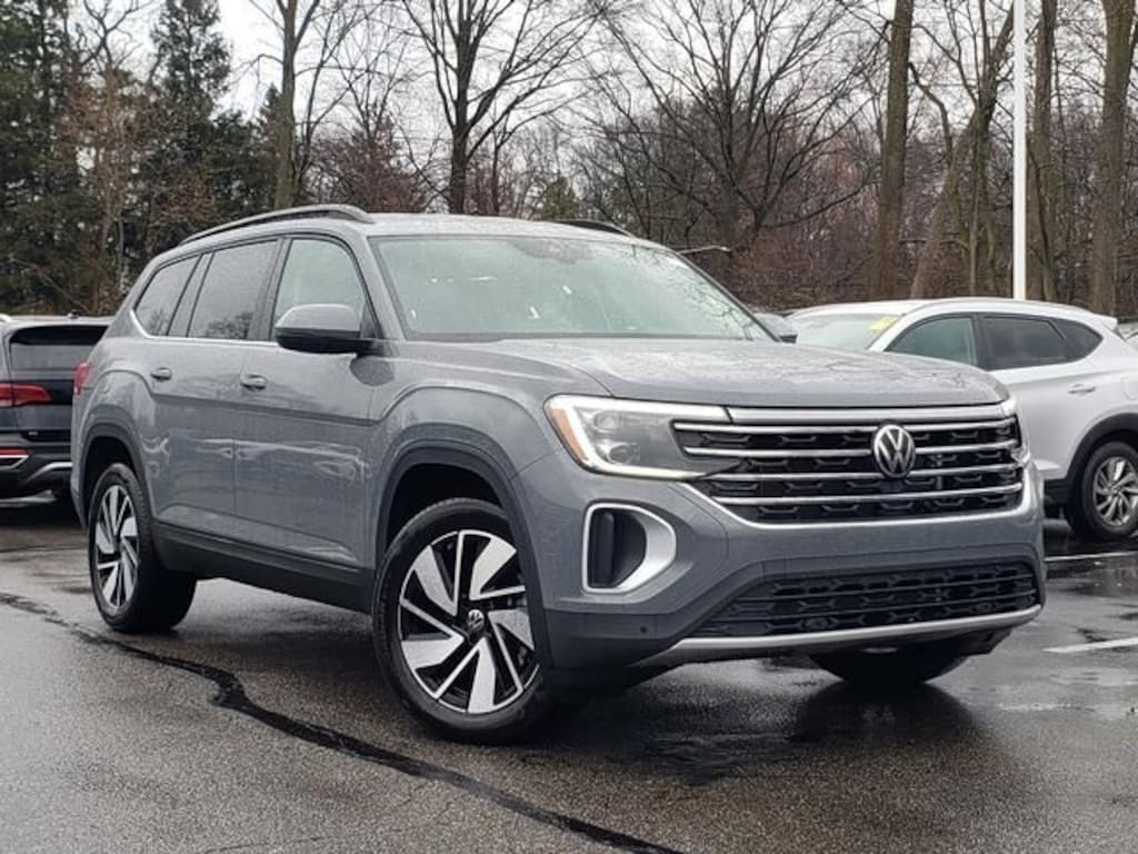 New 2026 Volkswagen Atlas 2.0T SE w/Technology SUV