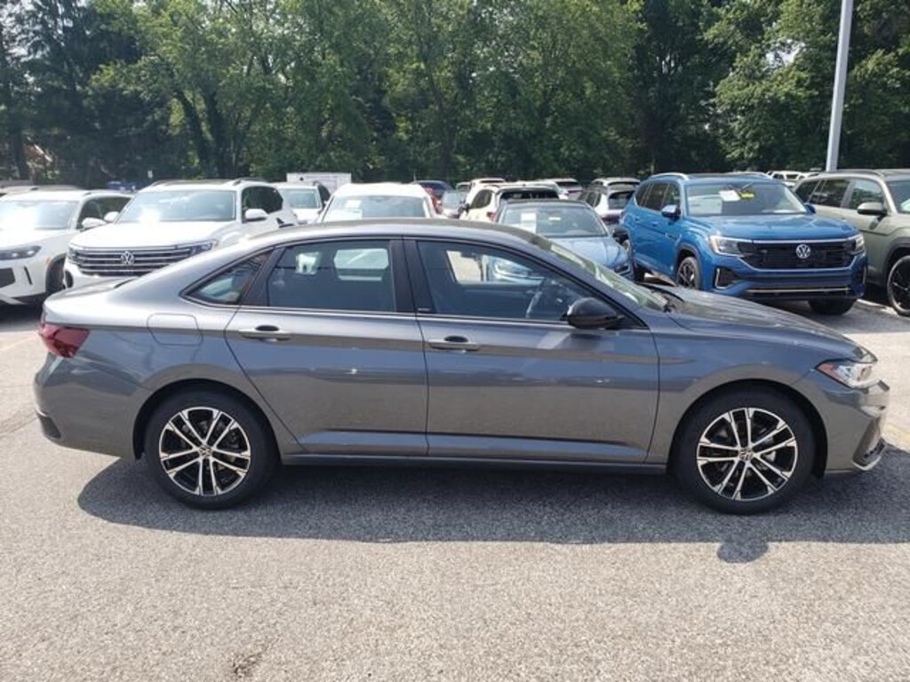 New 2026 Volkswagen Jetta 1.5T Sport Sedan