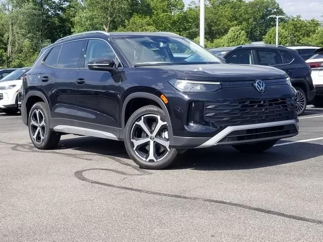 2026 Volkswagen Tiguan 2.0T SE 4Motion's photo