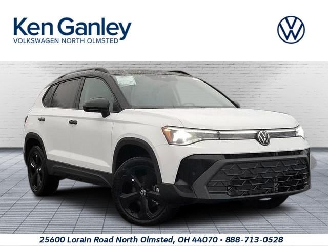 2026 Volkswagen Taos SE Black