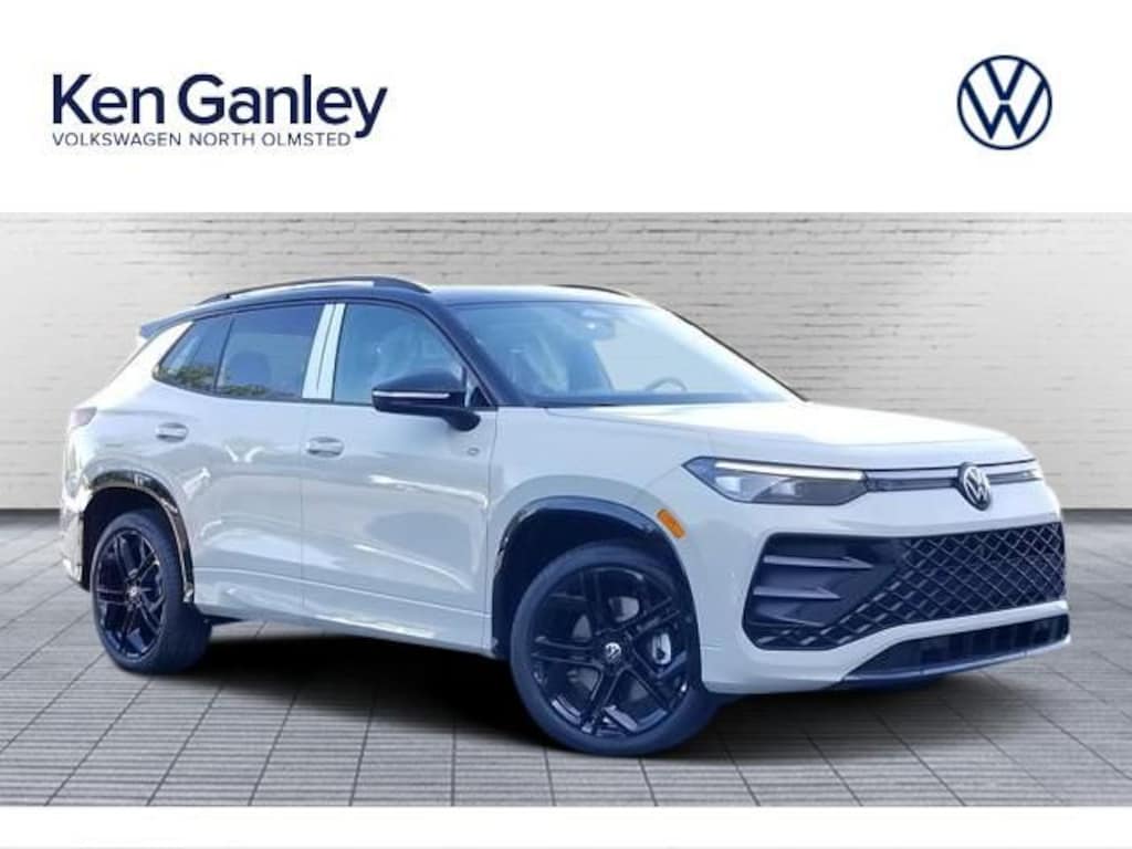 New 2026 Volkswagen Tiguan 2.0T SE R-Line Black SUV