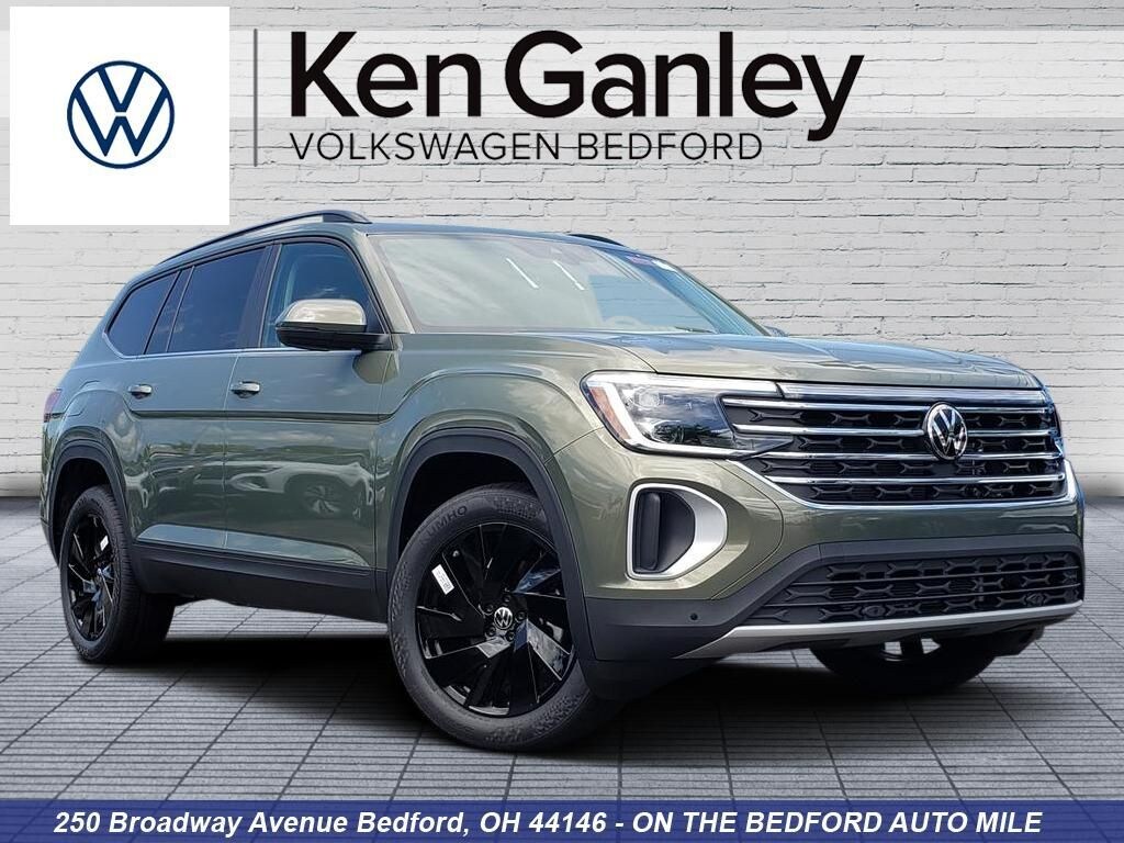 New 2026 Volkswagen Atlas SE w/Technology SUV
