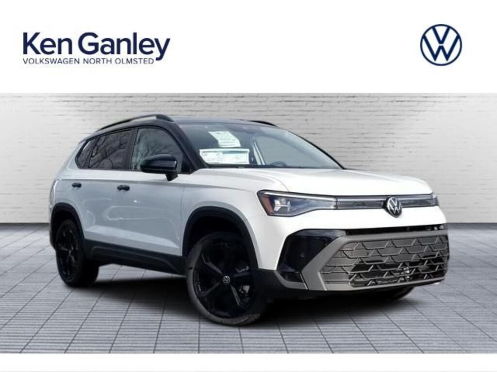 New 2026 Volkswagen Taos 1.5T SE Black SUV