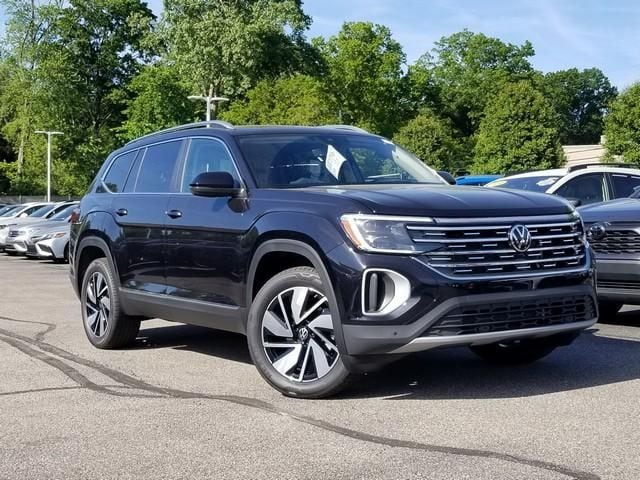 2026 Volkswagen Atlas 2.0T SEL 4MOTION's photo