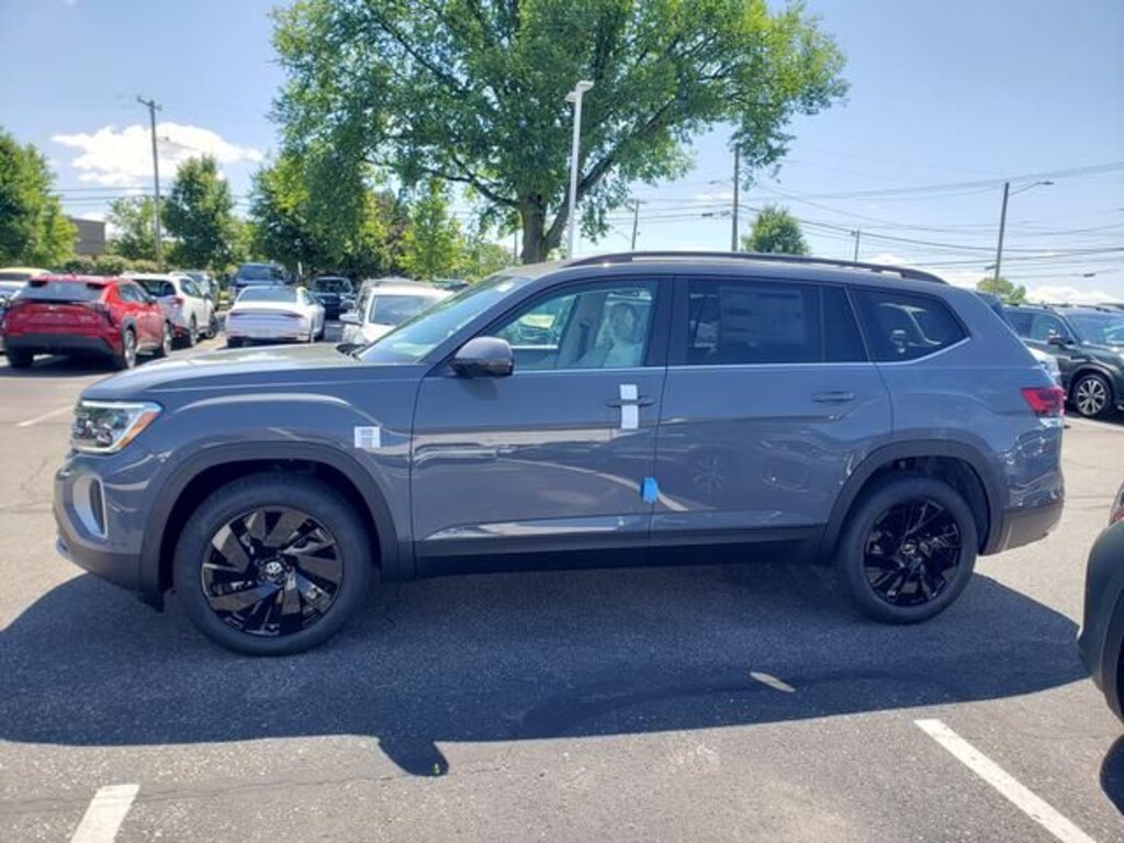 New 2026 Volkswagen Atlas 2.0T SE w/Technology SUV