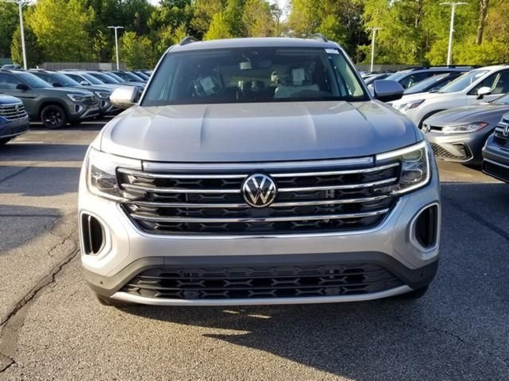 New 2026 Volkswagen Atlas 2.0T SE w/Technology SUV