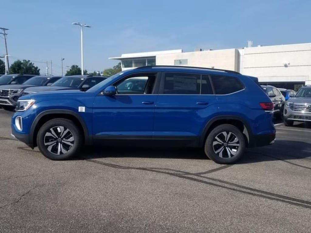 New 2026 Volkswagen Atlas SE SUV
