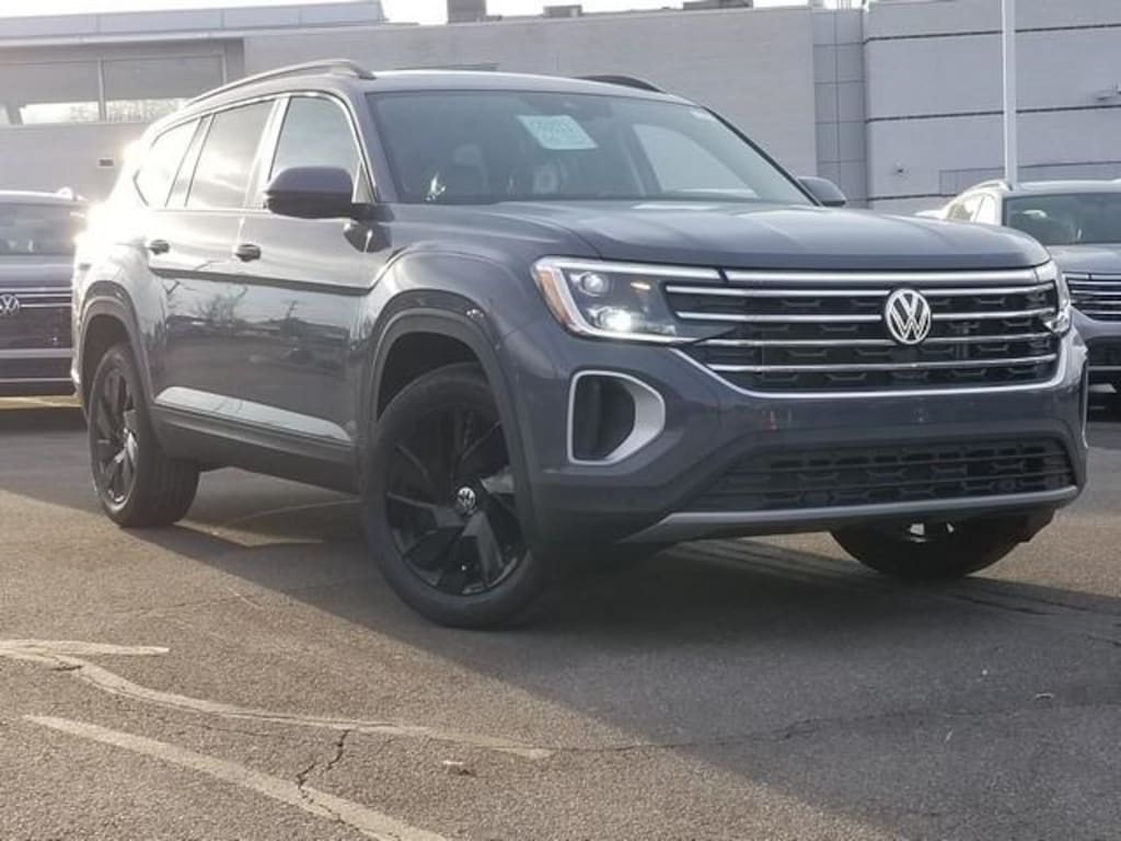 New 2026 Volkswagen Atlas 2.0T SE w/Technology SUV