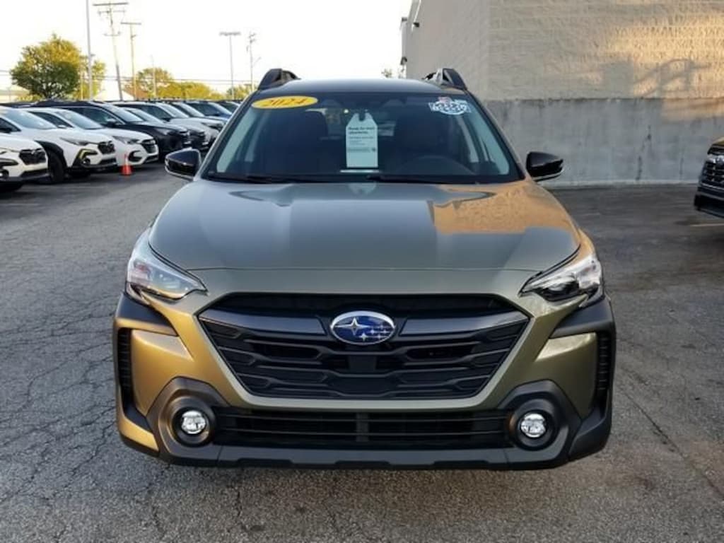Used 2024 Subaru Outback Premium SUV