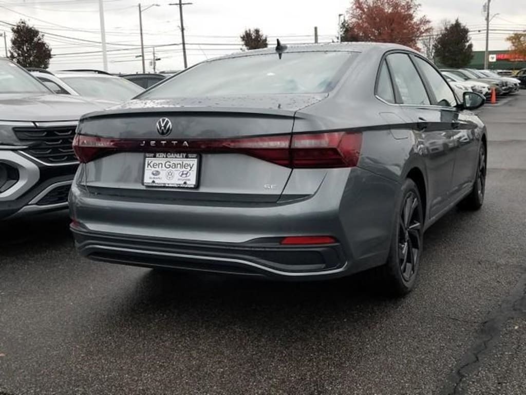 New 2026 Volkswagen Jetta 1.5T SE Sedan