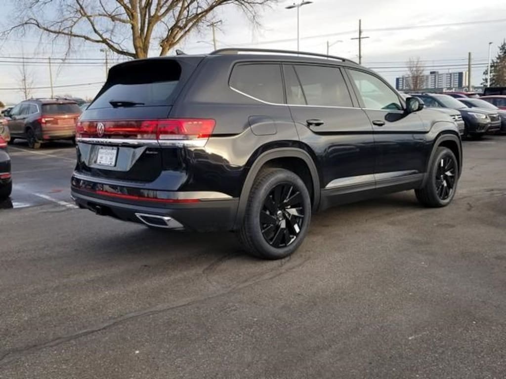 New 2026 Volkswagen Atlas 2.0T SE w/Technology SUV