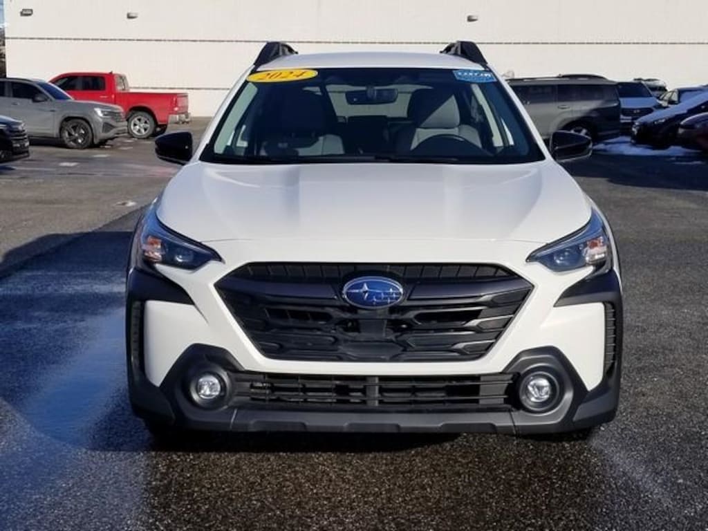 Used 2024 Subaru Outback Premium SUV